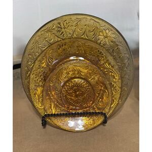 Indiana Tiara Amber Sandwich Pattern Place Setting (1)